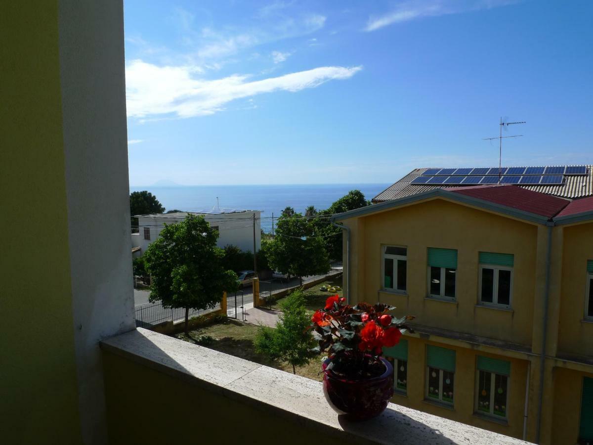 Hotel Alexander Санта Доменика Екстериор снимка